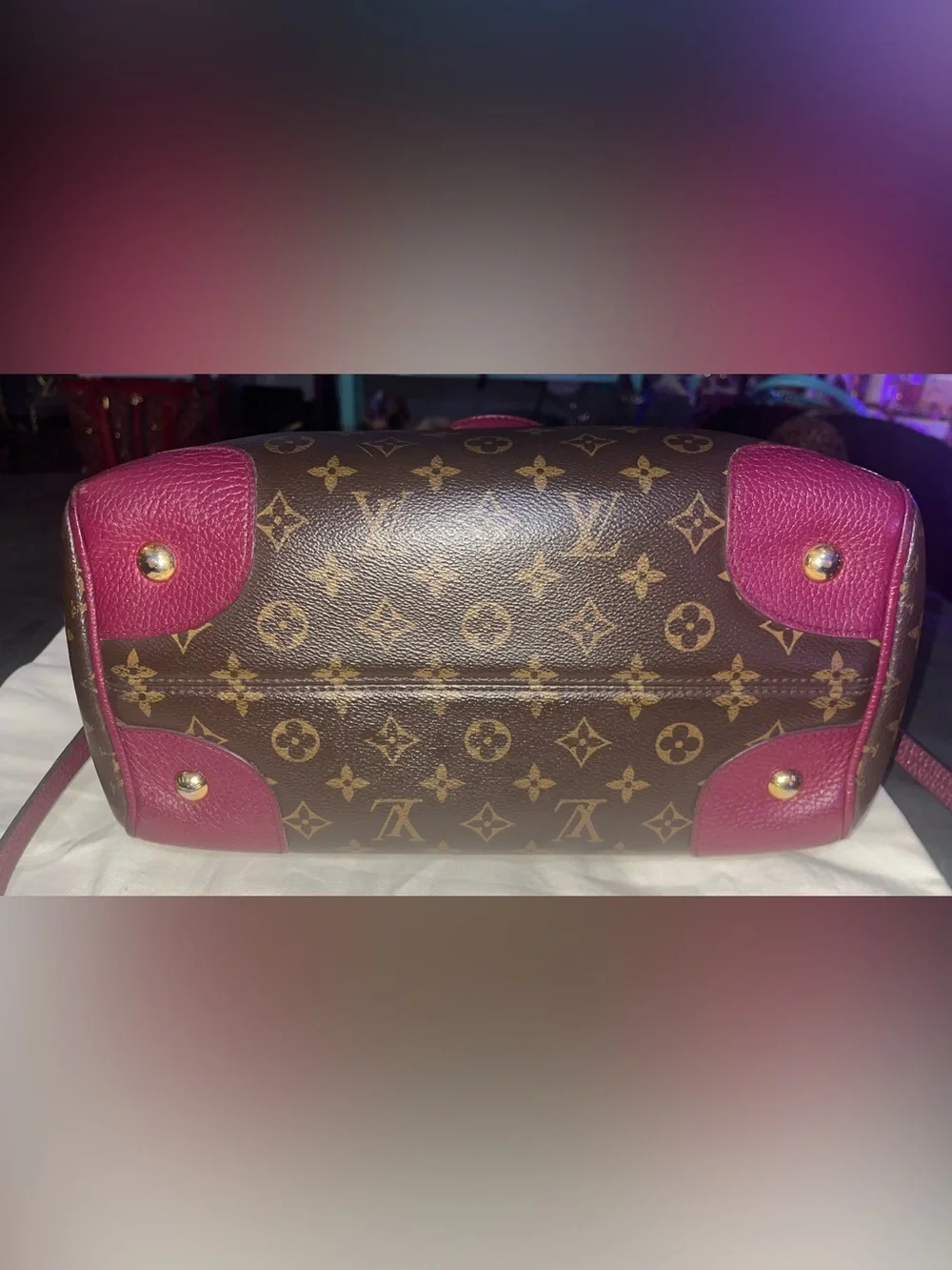 Authentic Louis Vuitton Retiro NM Monogram Canvas And Aurore Leather Trim - Picture 6 of 16